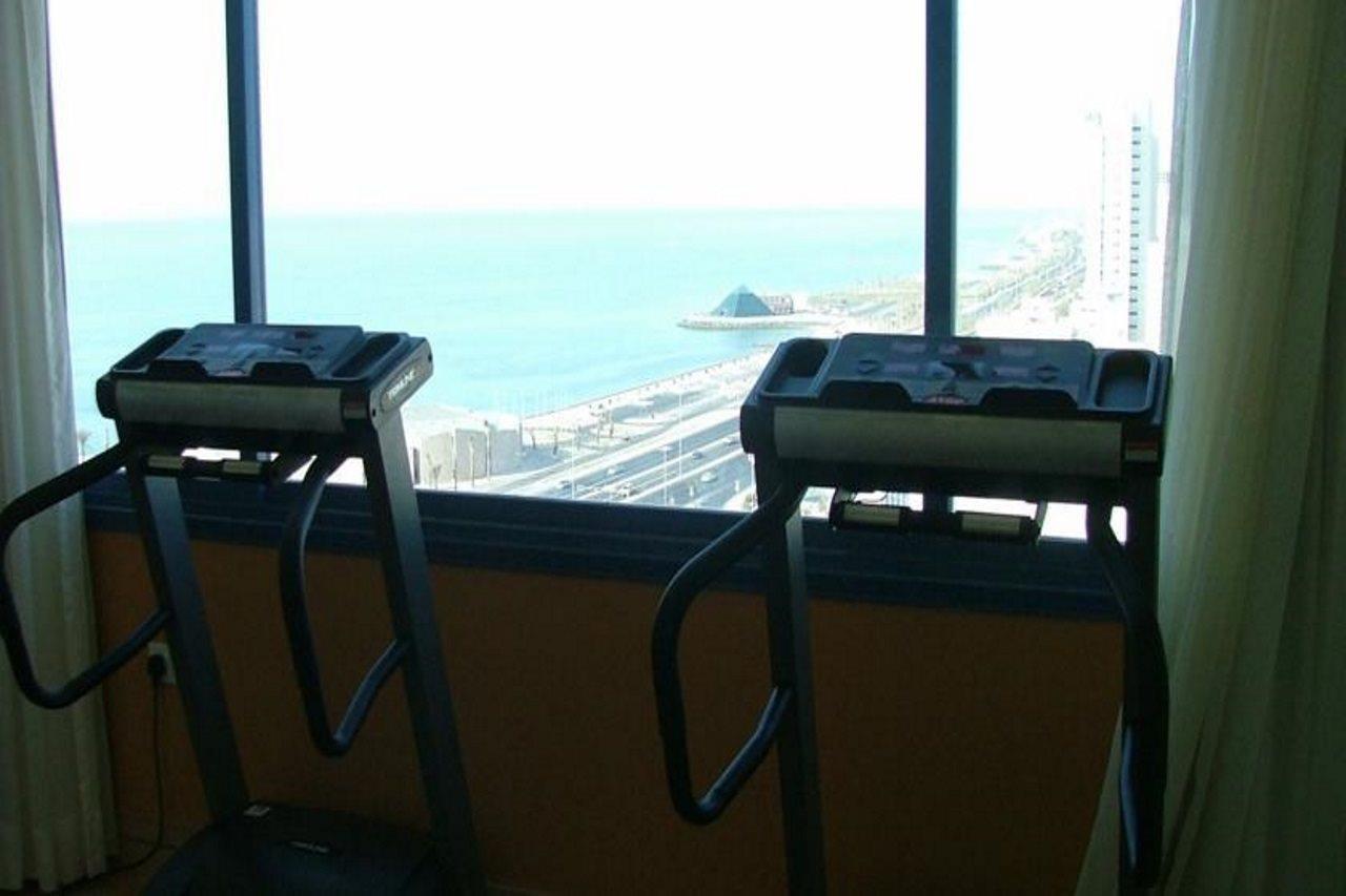 Le Royal Corniche Hotel Salmiya Kültér fotó