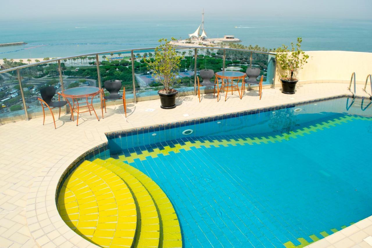 Le Royal Corniche Hotel Salmiya Kültér fotó
