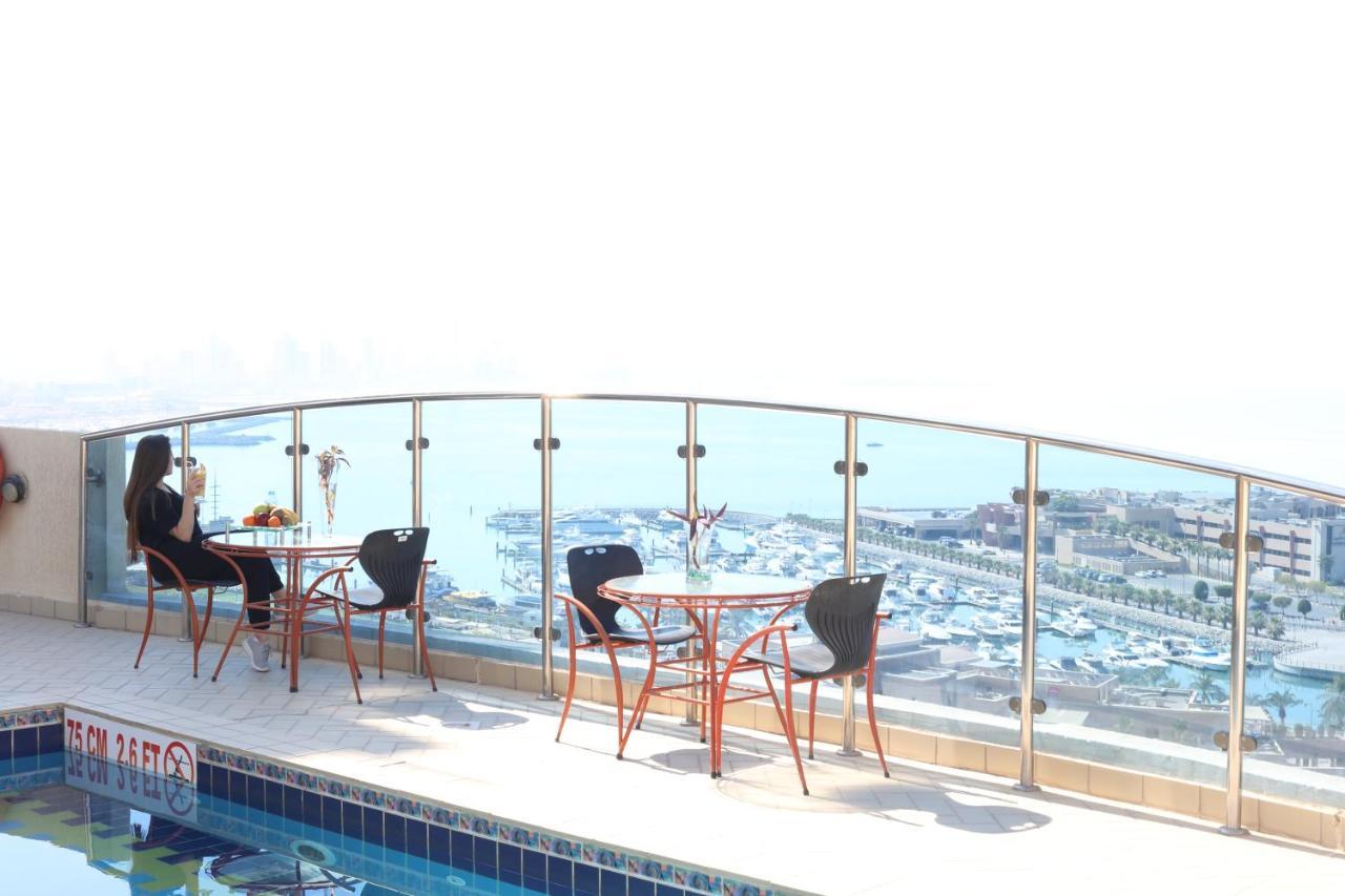 Le Royal Corniche Hotel Salmiya Kültér fotó